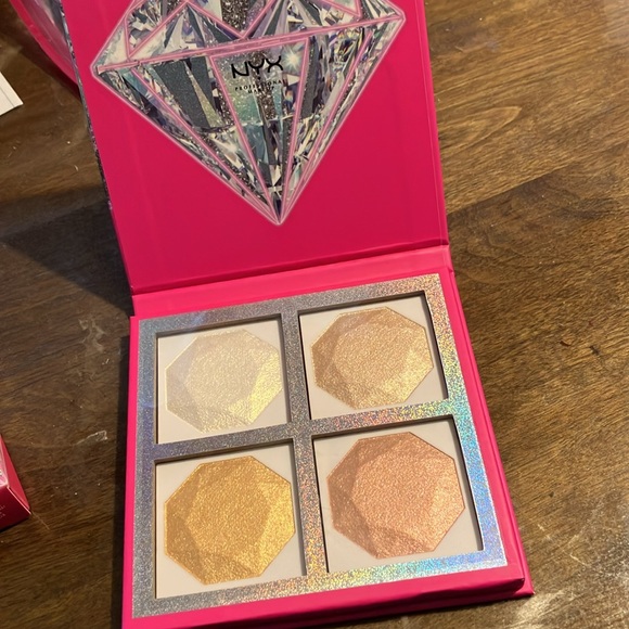 💋NYX Diamonds and Ice Please! makeup bundle NWT - Picture 10 of 14